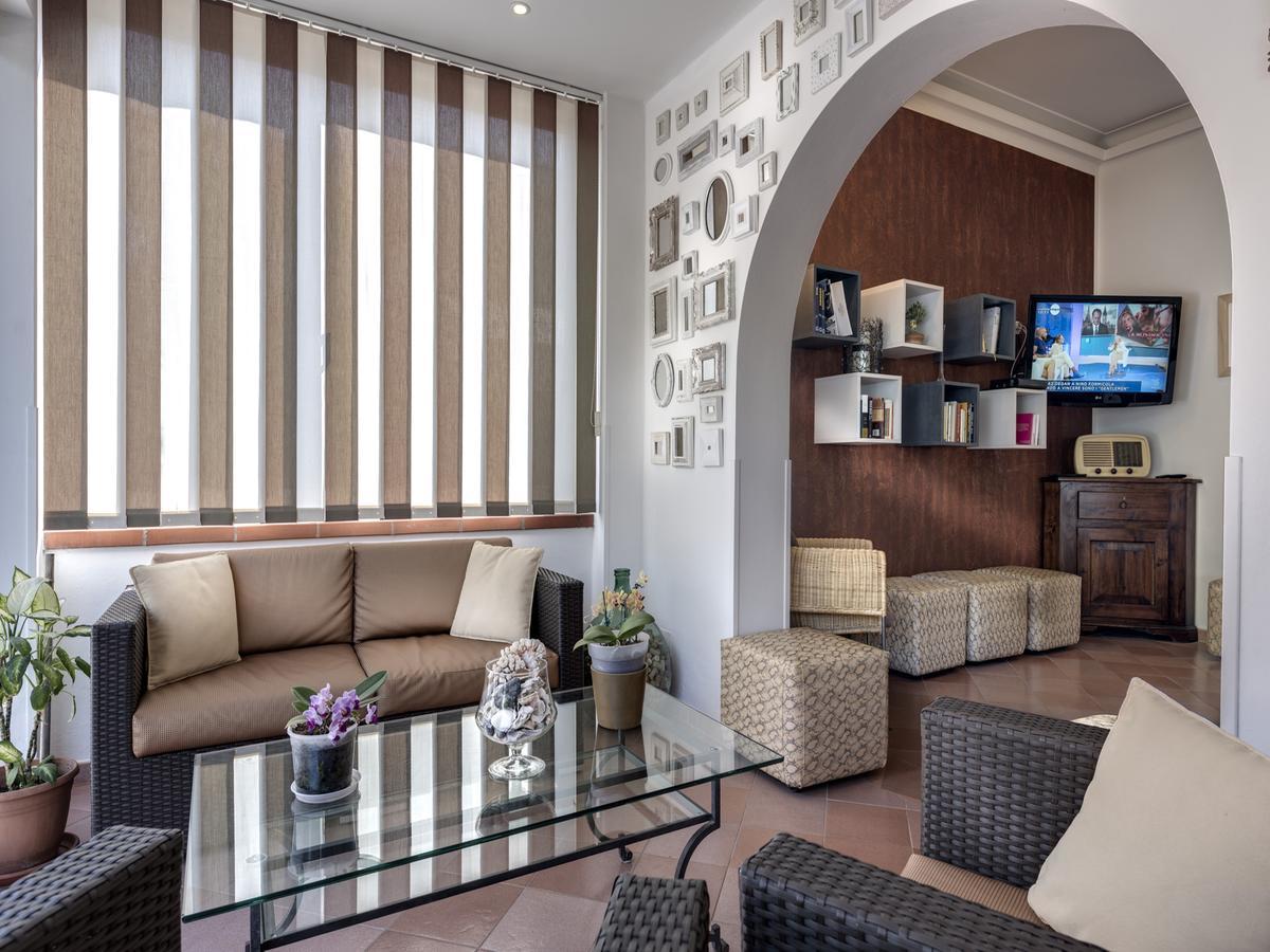 Hotel Azzurra Marina di Pietrasanta Exterior foto